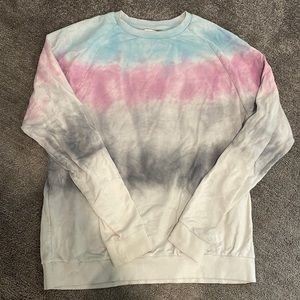 URBAN OUTFITTERS x UNISEX CREWNECK